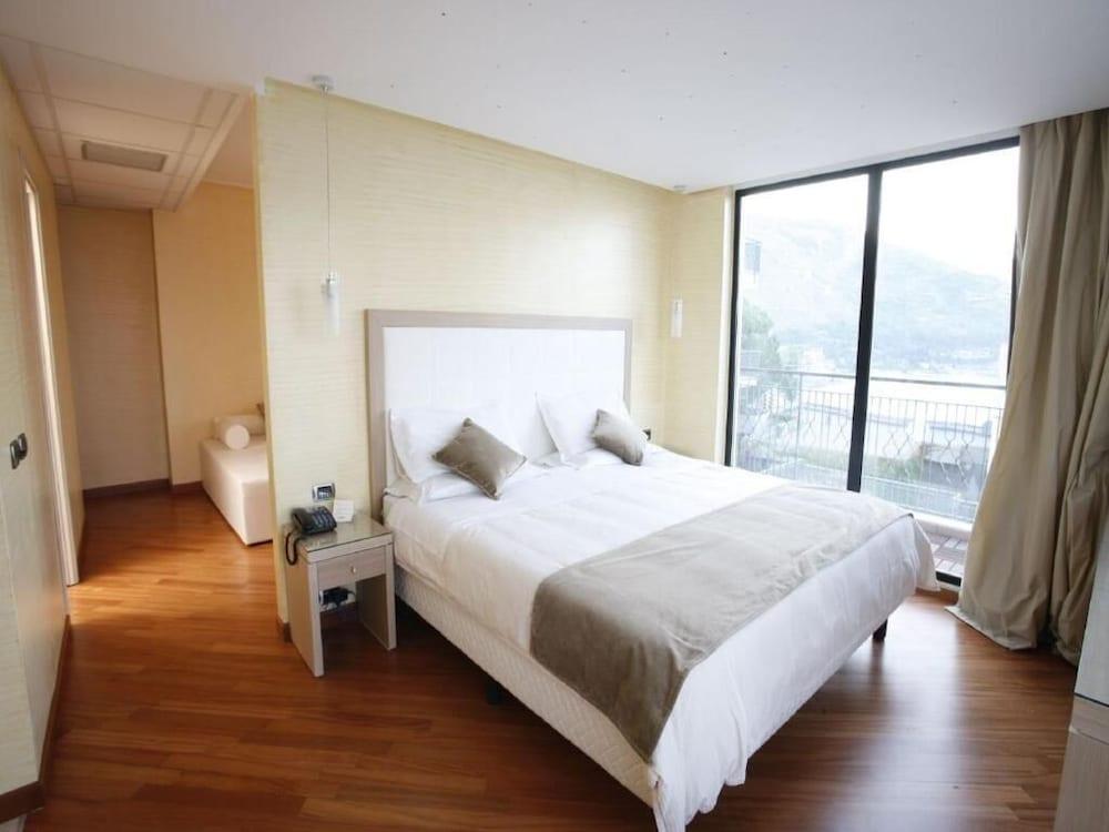 Hotel Villa Esperia Palermo Luaran gambar